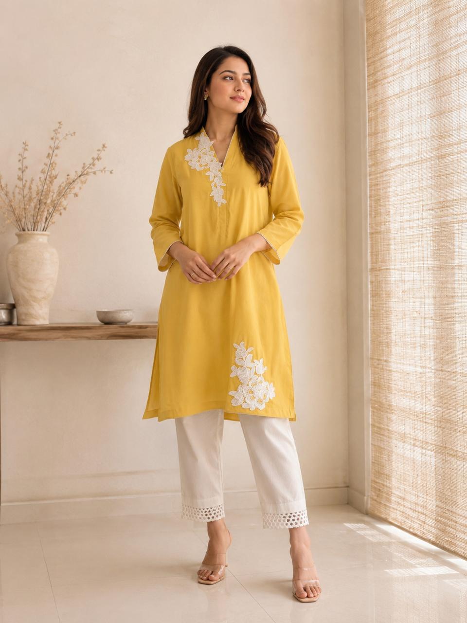Butter Cream - Cotton Linen Shirt with Lace Appliqué