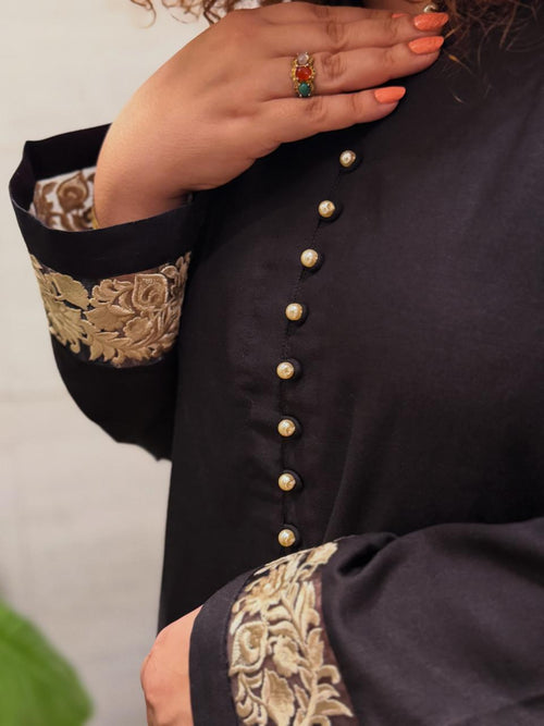 Black Ivy — Kurta